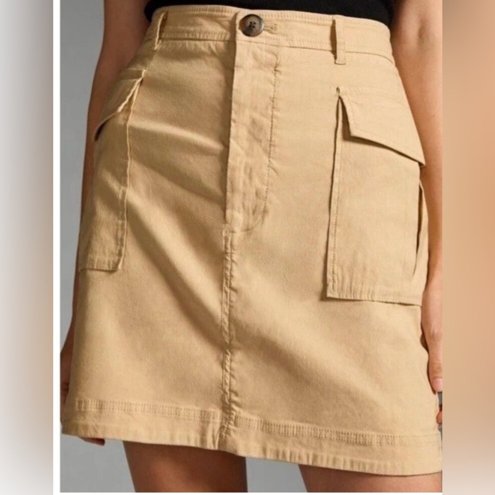 Maeve Beige Cargo Pocket Mini Skirt
NWOT